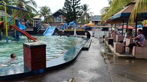 Bocah berusia 10 tahun ini ditemukan tenggelam di kolam renang suropati. Lokasi Kolam Renang Pratama Mudah Dijangkau ...