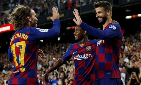 Fc barcelona comeback against villarreal cf at the estadio de la cerámica to move closer to the lead. Barcelona vs. Villarreal: horarios y canales de TV para ...