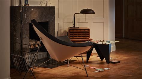 The vitra coconut chair was originally designed in 1955 by american industrial designer, george nelson. Vitra | Coconut Chair