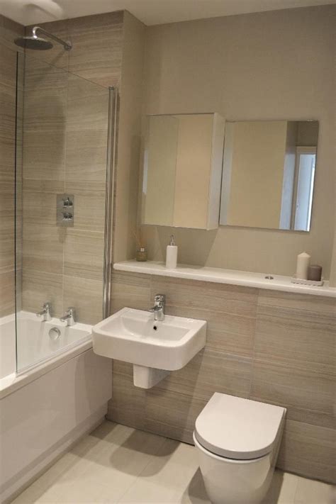 Getting ready to diy remodel a small bathroom? #VPShareYourStyle Daniel from London uses neutral colours ...
