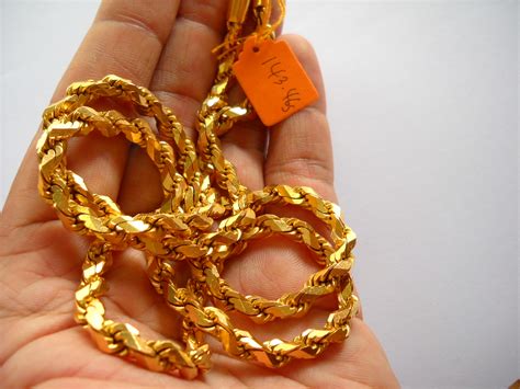 Keanggunan emas kelantan rantai leher emas 916 sumber kedaiemasnorpaizal.blogspot.com. Nazman Enterprise: Update : Pelbagai produk