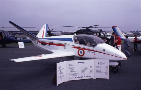 Microjet 200 Microjet 200 Pictured At The 1982 Farnborough Flickr