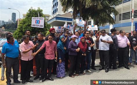 Also arrested was perak pkr chief farhash wafa salvador rizal mubarak, who is seen as aligned with the anwar camp in pkr. Setpol Anwar, Haziq dijangka bebas hari ini selepas 8 hari ...