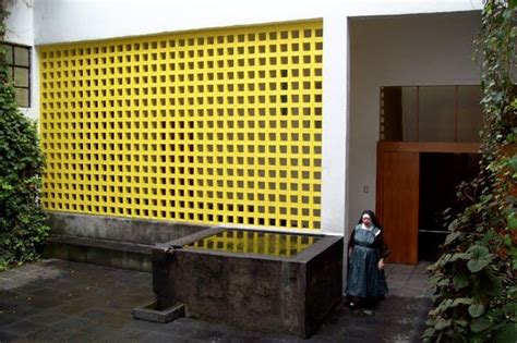 In this list you will find all our priories as well as all the chapels and missions served by society priests. Chapel In Tlalpan - Luis Barragán - Capilla de las Capuchinas, Tlalpan 1953 ... : Express ...