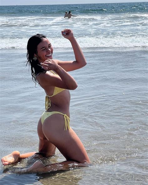 Vanessa Bauer Bikini Pics Instagram Vs Reality 19 Photos The Fappening