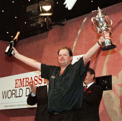 Biography Raymond Van Barneveld