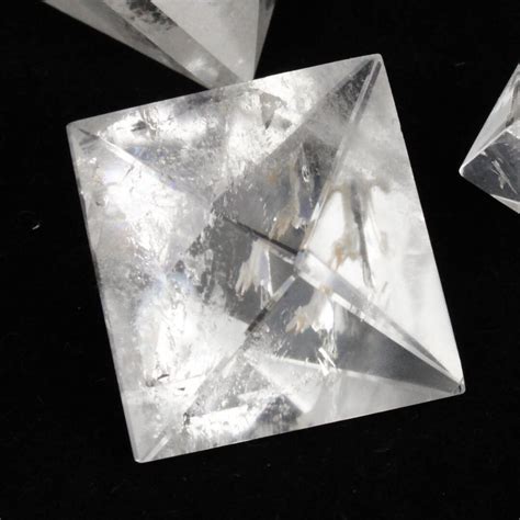 Octahedron Crystal Nativa Gems