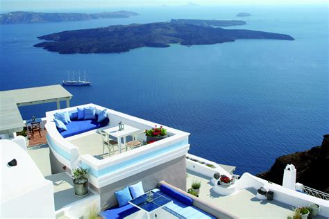 Iconic Santorini Named “greeces Leading Boutique Hotel” For The Third