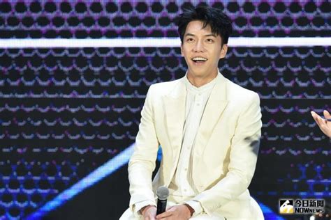 And also you will find here a lot of movies, music, series in hd quality. 影／李昇基選妃條件「激似潤娥」 2400名台粉前熱舞 | 娛樂 | NOWnews 今日新聞