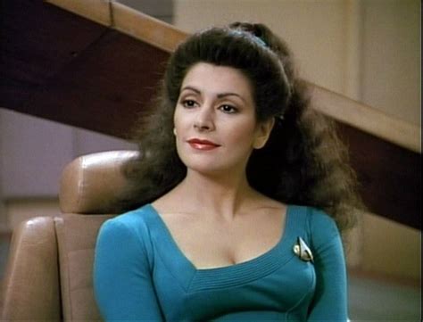 16 Sexiest Stars From Tv S Star Trek Page 11 Of 16 Fame Focus