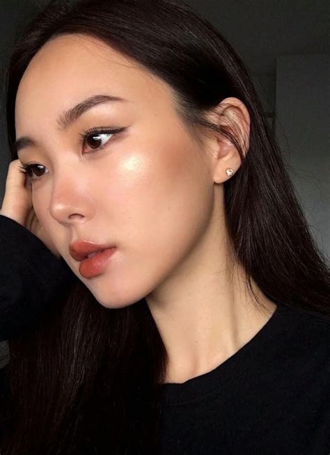 Korean Natural Makeup Tutorial For Beginners Glowing Makeup Korean Makeup Look Korean Makeup