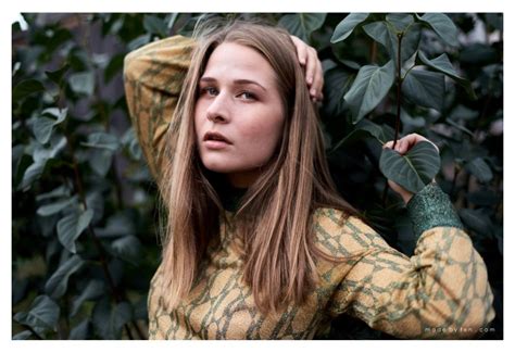 How to Make the Most Money From Selling Your Vintage Clothing - Made by Ten