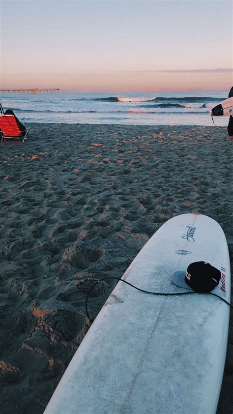 Pin By Kate On Surf Surfing Aesthetic Surfing Surfer