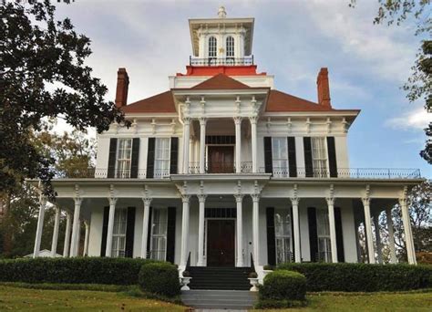 The Annual Eufaula Pilgrimage Is Alabamas Oldest Tour Of Homes