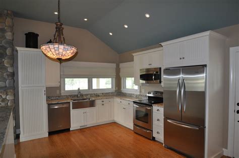 If you decide to install the upper cabinets. interior-great-l-shape-kitchen-interior-decoration-with-light-oak-wood-kitchen-counter-incl… | L ...