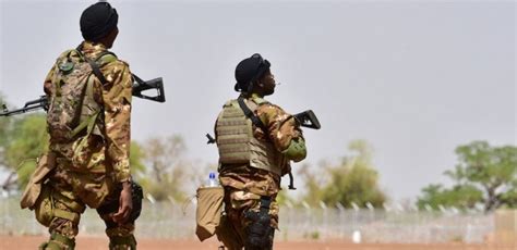 Extr Misme Violent En Afrique Des Experts Se Penchent Sur Le R Le Des Forces De D Fense Et De