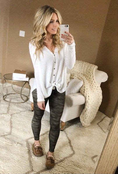 Camo Leggings Outfit Thermal Top Outfit Athleisure Wear