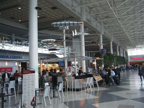 Photos For Charlotte Douglas International Airport Clt Yelp