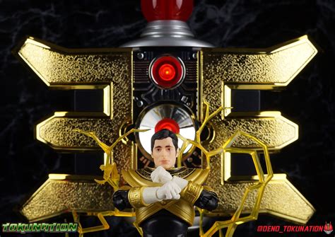 Trey of triforia is the original gold zeo ranger who had to transfer his ranger powers over to the original red ranger, jason lee scott, following his defeat by the machine empire. Toku Toy Box: Power Rangers Lightning Collection Zeo Gold Ranger Gallery - Tokunation