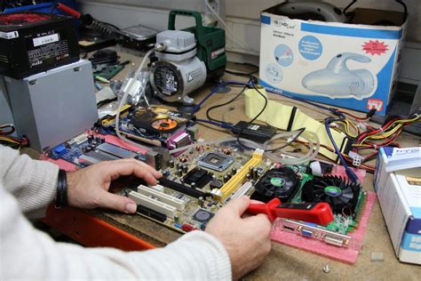Choosing A Local Computer Repair Company For Your Business 2021