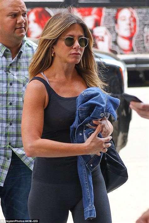 Jennifer Aniston Hits The Gym In Workout Gear While Hubby Justin