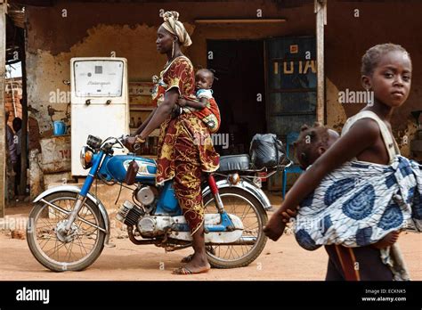Burkina Faso Bobo Dioulasso Toussiana African Woman Carrying Her