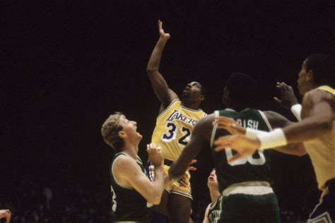 Get a summary of the los angeles lakers vs. VIDEO: This Lakers-Celtics documentary preview will make ...