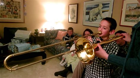 Indica infatti il mezzo o strumento (persona o cosa) che permette di compiere un'azione. Scegliere lo strumento musicale giusto per la personalità ...