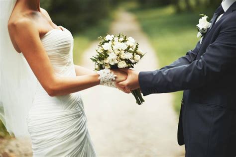 Marriages Between Men And Women Hit Lowest Rate On Record The