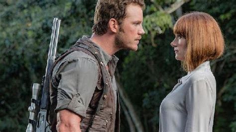 Jurassic World 2 Un Film Différent Qui Se Déroulera Enfin Hors De L île Premiere Fr