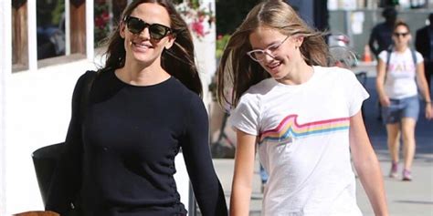 Ben Afflecks Daughter Violet Is The Spitting Image Of Mother Jennifer