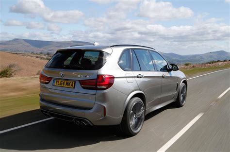 Bmw luxury class bmw excellence club. Comparison - BMW X5 M 2016 - vs - Mercedes-Benz GL-Class ...