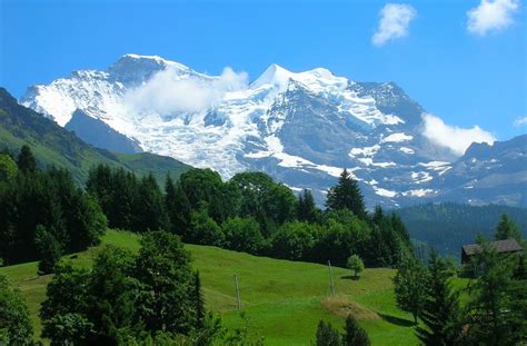 Jungfrau The Heart Of Swiss Alps Wonderful Tourism