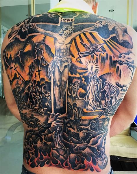 That's one possible theory after dissecting her massive new back tattoo, which she describes as beautiful alien scars. the canadian musician unveiled her body art. Pin on my tattoos