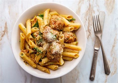 Sughi per pasta con verdure. Sughi per la pasta super semplici | Mamma Felice | Ricette ...