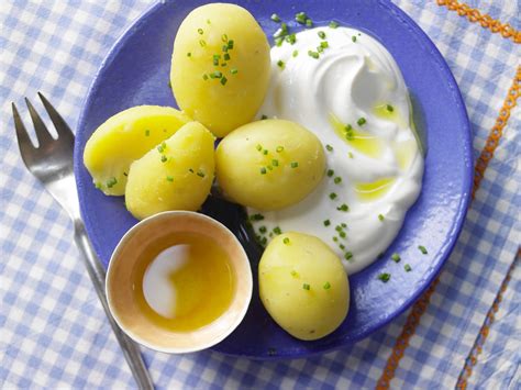 Pellkartoffeln mit Quark und Leinöl Rezept
