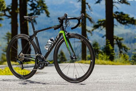 Giant Tcr Advanced Pro 1 2019 This Race Bike Has Been Built With