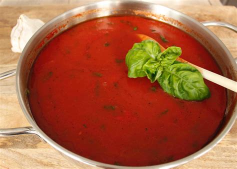 Tomatensaus maken Pastaficio