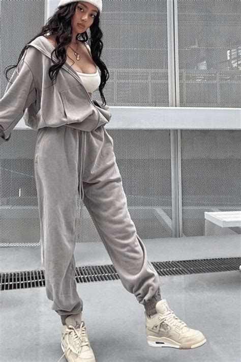 Fashionable Gray Tracksuit Tracksuit Women Tracksuit Outfit Grey
