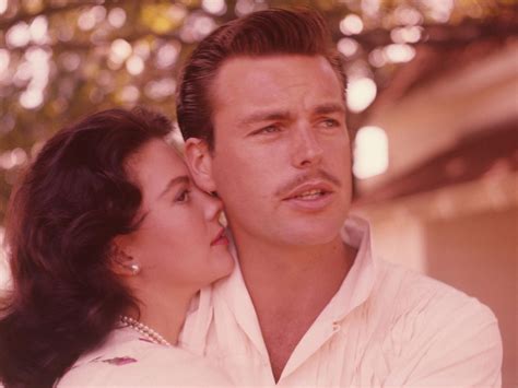 Beautiful Rich And The Eternal Suspect Robert Wagner The Man Who Loved Natalie Wood May
