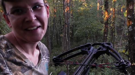 Deer Hunting Girl Shoots Her First Buck Opening Day 2016 Youtube