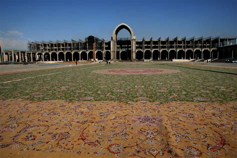 The Incredible Story Behind the World's Largest Rug ...