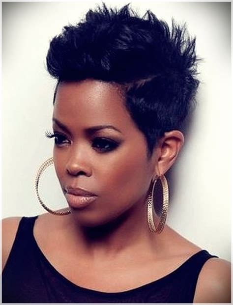 There are plenty of ways you can style short natural black hair. Top 15 Hairstyles for Black Women 2019 - Short and Curly ...