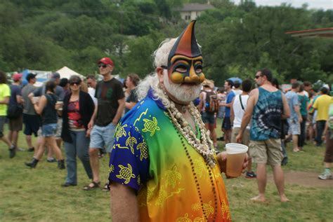 10 Extremely Weird Things Only People From Austin Do Hippie Festival