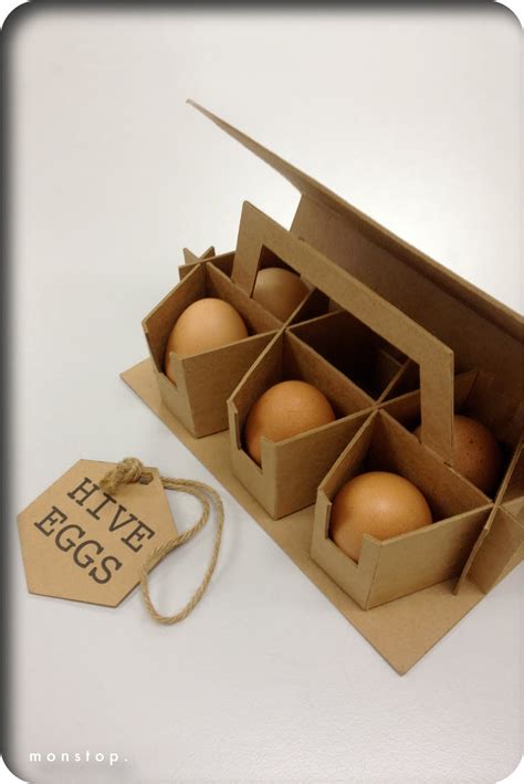 M O N S T O P Packaging Design Egg Packaging