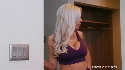 Porn Brazzers Washing My Friend S Wife Nina Elle Keiran Lee
