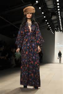 London Fashion Week 2012 Designers Turn To Floral Prints And