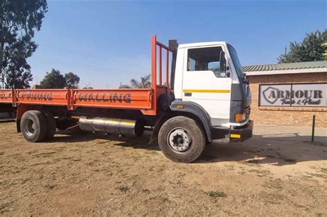 Dropside trucks (8 ton) trucks for sale in south africa on truck & trailer