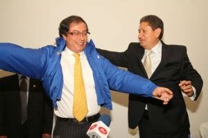 Gustavo Petro Se Re Ne En Quito Con Rafael Correa La Rep Blica Ec