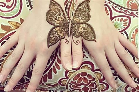 14 Pretty Butterfly Mehndi Designs For A Stylish Look